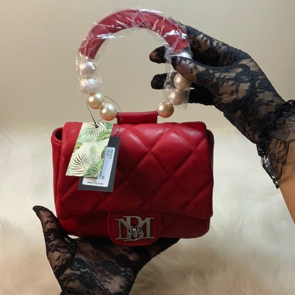 Lace Gloves (Full finger)(New) Black (purse not included) - Picture 4 of 5